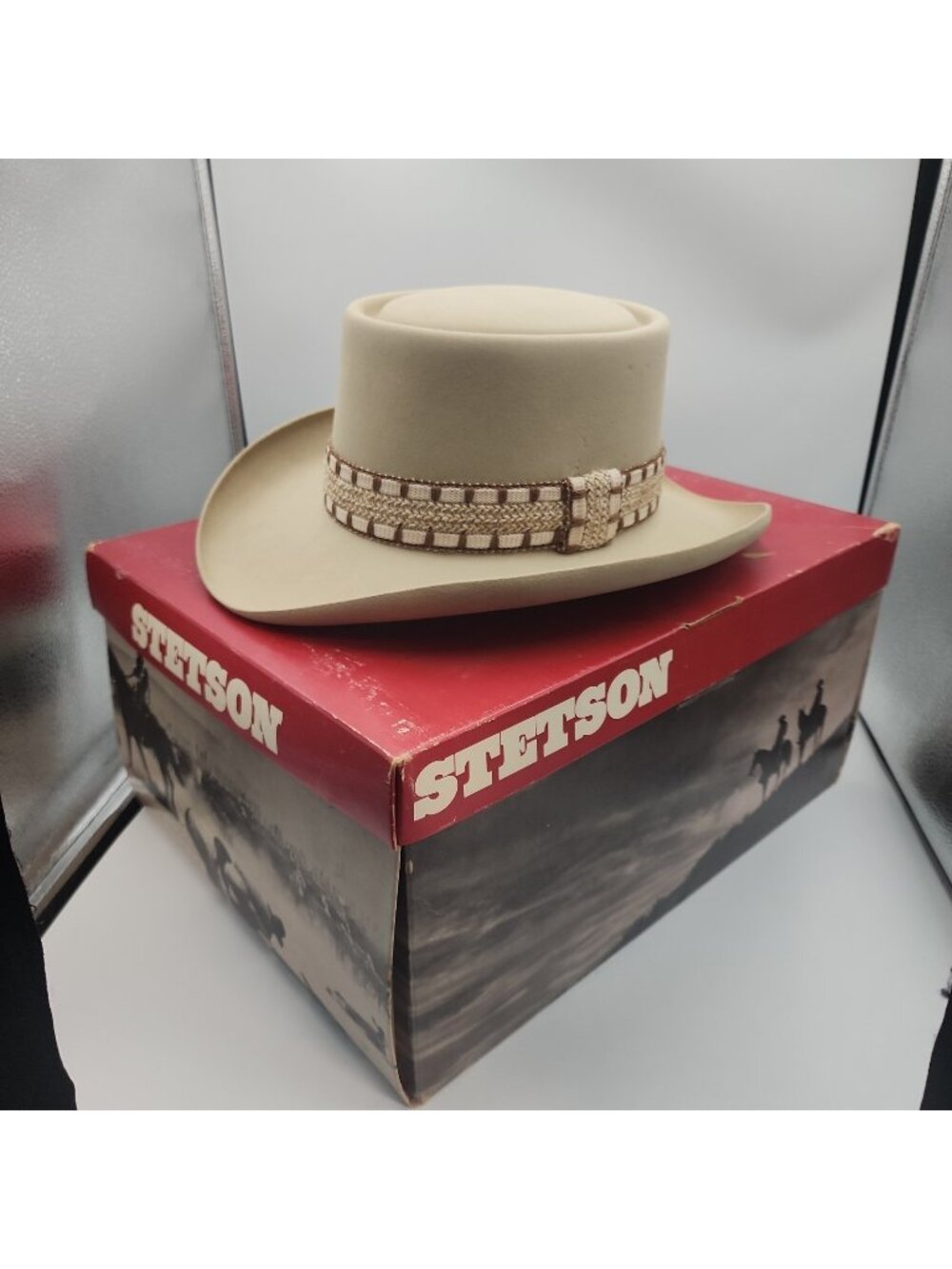 Vintage Sheplers by Stetson Western Cowboy Hat XXXXX Felt Tan Size 7 1/4 Box